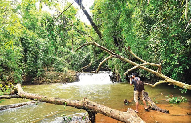 Leng Ang Khin Waterfall
